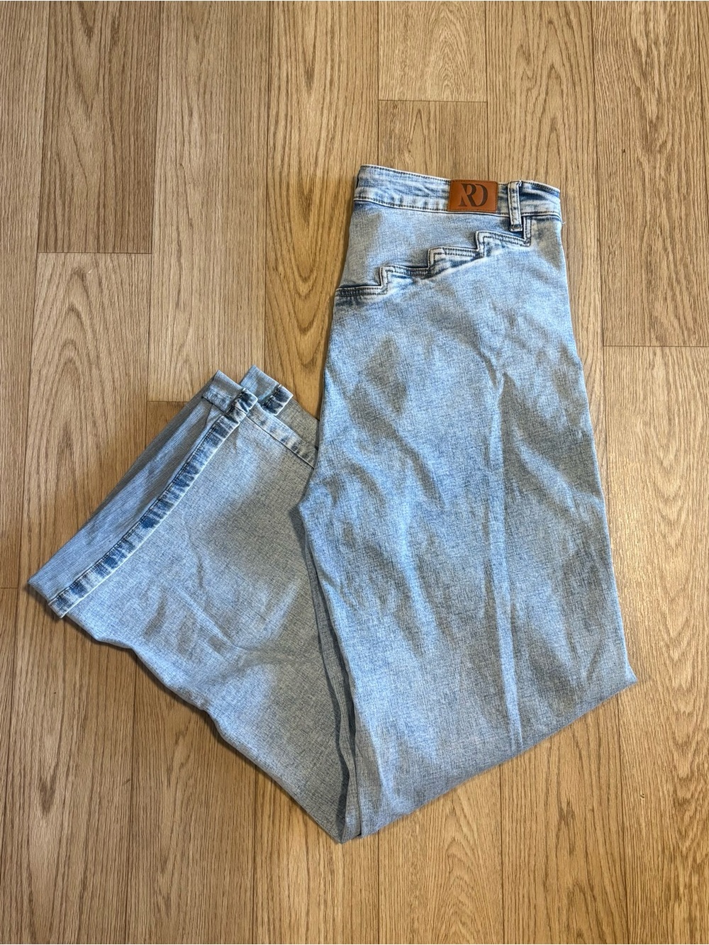 Light Blue Wide-Leg Women’s Jeans - Vintage Fit